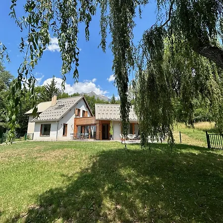 Maison refaite à neuf en pleine nature Puy-Saint-Eusebe Extérieur photo