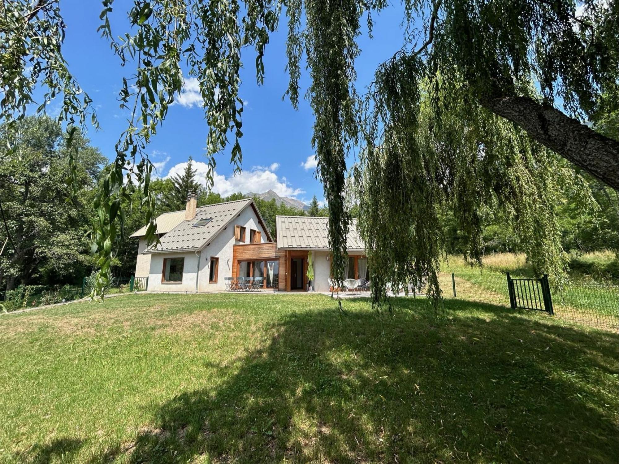 Maison Refaite à Neuf En Pleine Nature Villa *